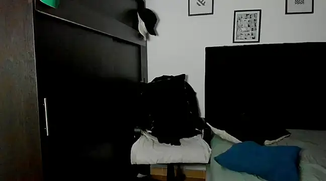 Snapshot of arnold_bekam chatting on March 6, 2025, 3:57 am arnold bekam online show from March 6, 2025, 3:57 am