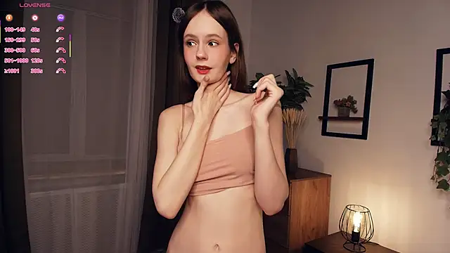 Snapshot of MarionSilver chatting on November 16, 2025, 2:55 pm MarionSilver online show from November 16, 2025, 2:55 pm