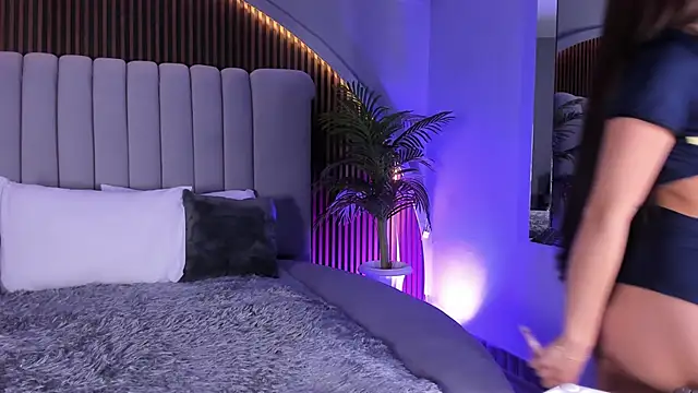 Snapshot of MelanieHillss chatting on January 10, 2026, 4:30 am MelanieHillss online show from January 10, 2026, 4:30 am