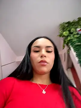 Snapshot of Naatalia chatting on June 25, 2026, 6:13 pm Naatalia online show from June 25, 2026, 6:13 pm