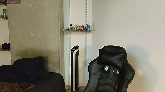 Snapshot of kevin_jef chatting on October 8, 2025, 2:13 am kevin jef online show from October 8, 2025, 2:13 am