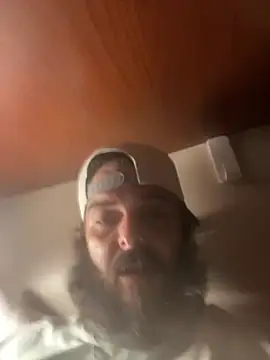 Snapshot of Duhon2317 chatting on February 13, 2025, 6:41 am Duhon2317 online show from February 13, 2025, 6:41 am