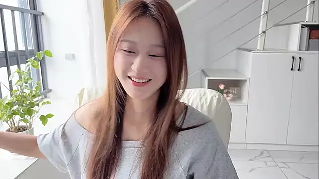 Snapshot of Cassie-20 chatting on October 29, 2025, 2:10 am Cassie-20 online show from October 29, 2025, 2:10 am