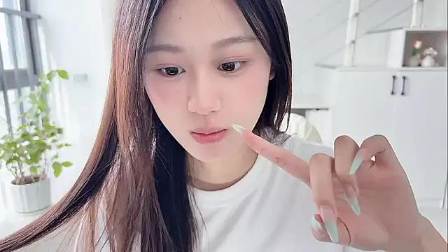 Snapshot of Cassie-20 chatting on September 16, 2025, 2:23 am Cassie-20 online show from September 16, 2025, 2:23 am