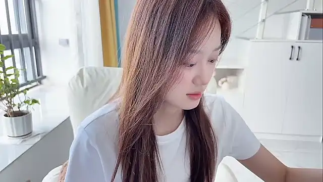 Snapshot of Cassie-20 chatting on October 16, 2025, 2:09 am Cassie-20 online show from October 16, 2025, 2:09 am