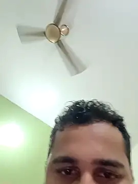 Snapshot of susthovai chatting on September 16, 2025, 11:22 am susthovai online show from September 16, 2025, 11:22 am