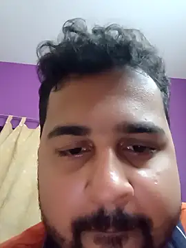 Snapshot of susthovai chatting on March 22, 2026, 6:09 pm susthovai online show from March 22, 2026, 6:09 pm