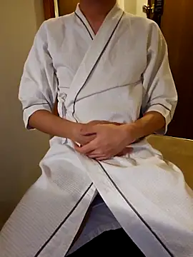 Snapshot of CLOUD1234 chatting on March 11, 2025, 2:07 pm CLOUD1234 online show from March 11, 2025, 2:07 pm