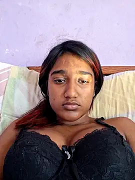 Snapshot of indianpink_lips chatting on June 17, 2026, 11:20 am indianpink lips online show from June 17, 2026, 11:20 am