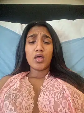 Snapshot of indianpink_lips chatting on November 7, 2025, 11:15 am indianpink lips online show from November 7, 2025, 11:15 am