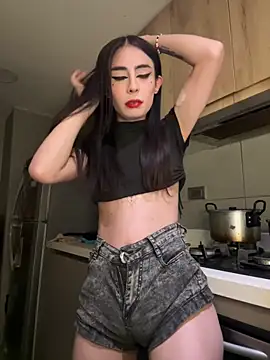 Snapshot of candycami19 chatting on March 19, 2025, 8:23 am candycami19 online show from March 19, 2025, 8:23 am