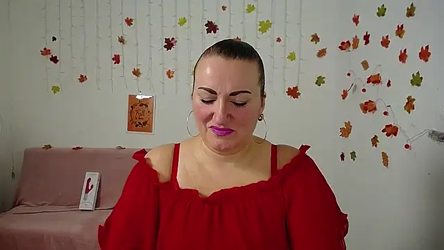 Snapshot of DianaMGG chatting on November 27, 2025, 6:47 am DianaMGG online show from November 27, 2025, 6:47 am