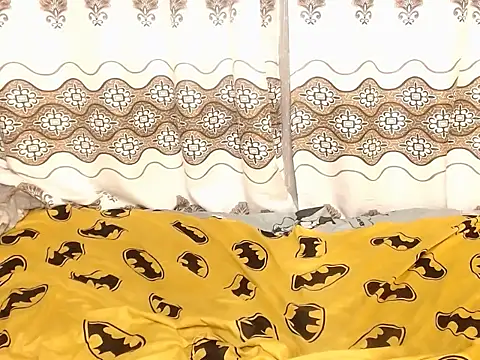 Karishma99  online show from February 6, 2026, 9:11 pm