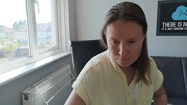 eatmypie69 online show from May 28, 2026, 9:17 am