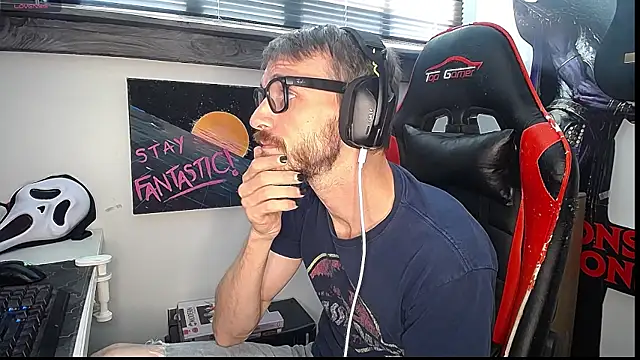 teninchty online show from October 3, 2025, 5:36 pm