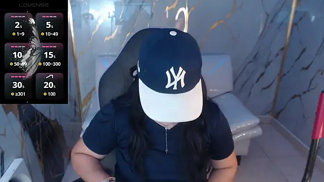 Snapshot of melany_rouse18 chatting on November 26, 2025, 3:01 pm melany rouse18 online show from November 26, 2025, 3:01 pm