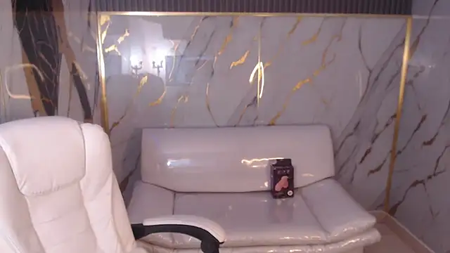 Snapshot of melany_rouse18 chatting on November 21, 2025, 12:59 pm melany rouse18 online show from November 21, 2025, 12:59 pm