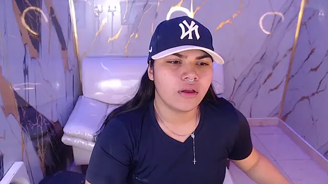 Snapshot of melany_rouse18 chatting on November 20, 2025, 12:17 pm melany rouse18 online show from November 20, 2025, 12:17 pm