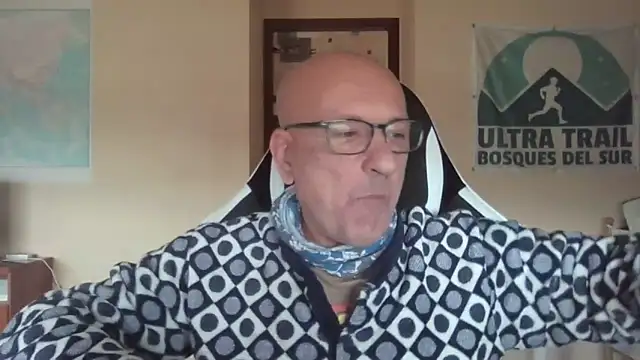 llopaco online show from December 19, 2025, 1:46 pm