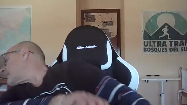 llopaco online show from April 6, 2026, 10:05 am