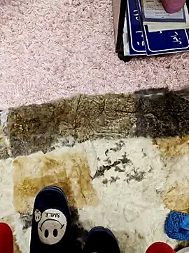 Loly2025 online show from December 19, 2025, 7:49 pm