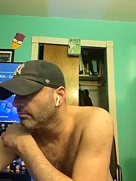 Novabear6996 online show from March 19, 2025, 12:04 am