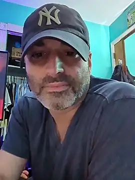 Novabear6996 online show from December 21, 2025, 1:52 am