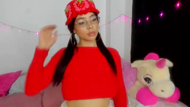 Snapshot of Danna_Myst chatting on January 8, 2026, 3:23 am Danna Myst online show from January 8, 2026, 3:23 am