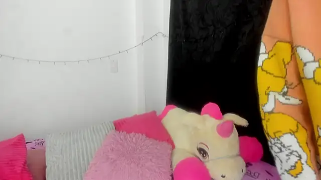 Snapshot of Danna_Myst chatting on February 22, 2026, 11:23 am Danna Myst online show from February 22, 2026, 11:23 am