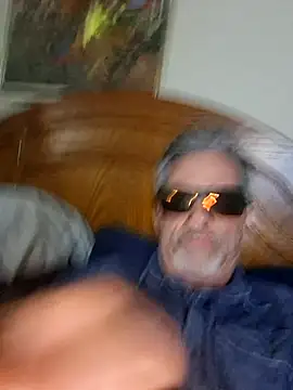 Snapshot of Billgreen69 chatting on June 2, 2026, 7:52 am Billgreen69 online show from June 2, 2026, 7:52 am