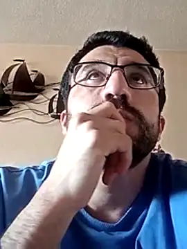 Morbosos8595 online show from April 26, 2026, 12:35 pm