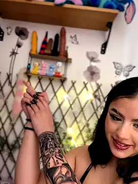 Snapshot of Bonbom_sr chatting on October 15, 2025, 5:39 am Bonbom sr online show from October 15, 2025, 5:39 am