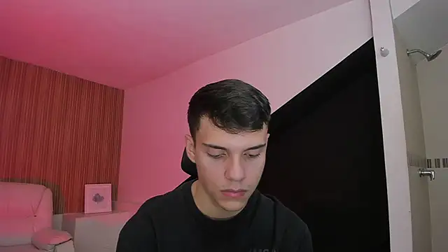 Snapshot of JacobRoberts1 chatting on November 20, 2025, 8:53 pm JacobRoberts1 online show from November 20, 2025, 8:53 pm