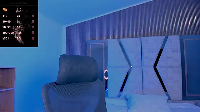 Snapshot of JacobRoberts1 chatting on November 3, 2025, 7:28 pm JacobRoberts1 online show from November 3, 2025, 7:28 pm