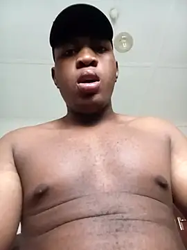 bosszonke123 online show from February 24, 2025, 4:16 am