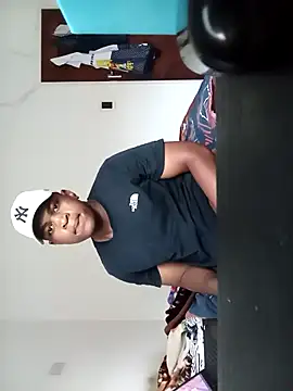 bosszonke123 online show from March 2, 2025, 4:28 am