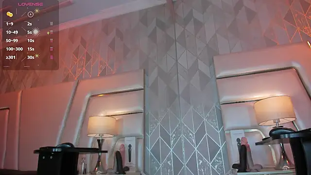 AnahisBennett online show from September 27, 2025, 3:45 am