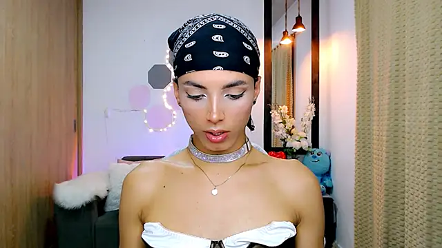 nilam valker online show from March 16, 2025, 12:45 am