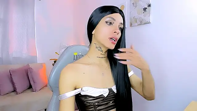 nilam valker online show from April 2, 2026, 9:32 pm