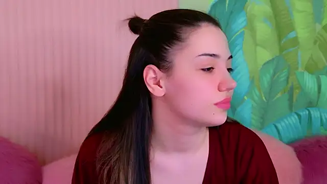 Snapshot of Alice_Deleon chatting on May 9, 2026, 10:40 am Alice Deleon online show from May 9, 2026, 10:40 am