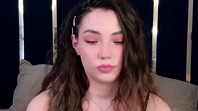 Snapshot of Alice_Deleon chatting on February 26, 2026, 11:32 am Alice Deleon online show from February 26, 2026, 11:32 am