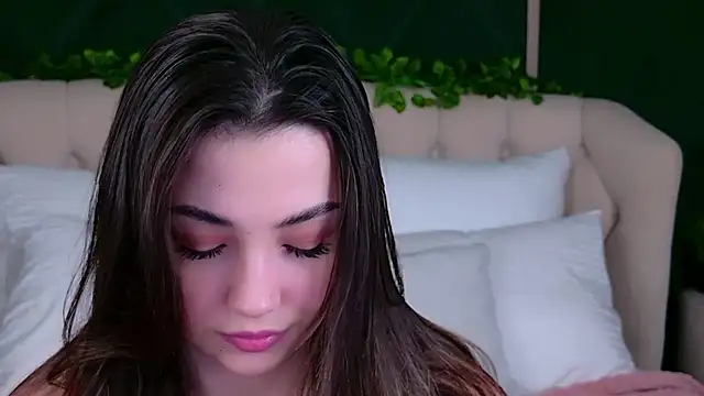 Snapshot of Alice_Deleon chatting on January 10, 2026, 11:38 am Alice Deleon online show from January 10, 2026, 11:38 am