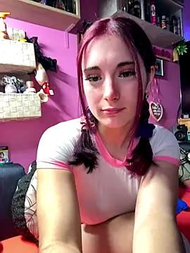 Snapshot of sexymelli18 chatting on November 22, 2025, 6:07 pm sexymelli18 online show from November 22, 2025, 6:07 pm