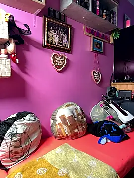 Snapshot of sexymelli18 chatting on November 16, 2025, 6:45 pm sexymelli18 online show from November 16, 2025, 6:45 pm