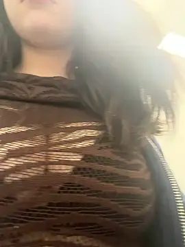 Snapshot of sexymelli18 chatting on April 24, 2026, 7:32 am sexymelli18 online show from April 24, 2026, 7:32 am