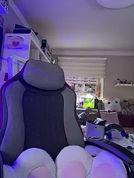 Snapshot of sexymelli18 chatting on October 7, 2025, 5:47 pm sexymelli18 online show from October 7, 2025, 5:47 pm