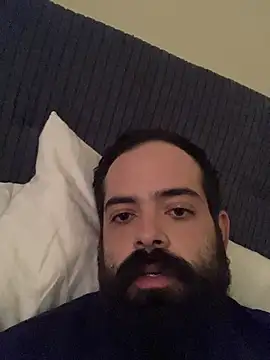 guccititi online show from December 15, 2025, 4:57 pm