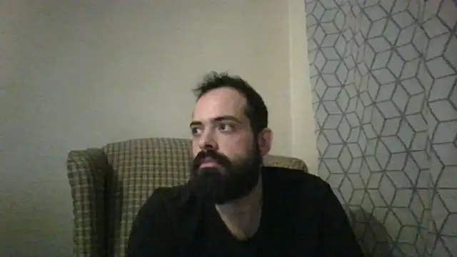 guccititi online show from November 26, 2025, 6:35 am