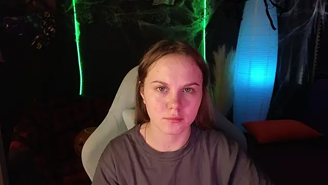 Dyna bae online show from October 25, 2025, 8:13 am