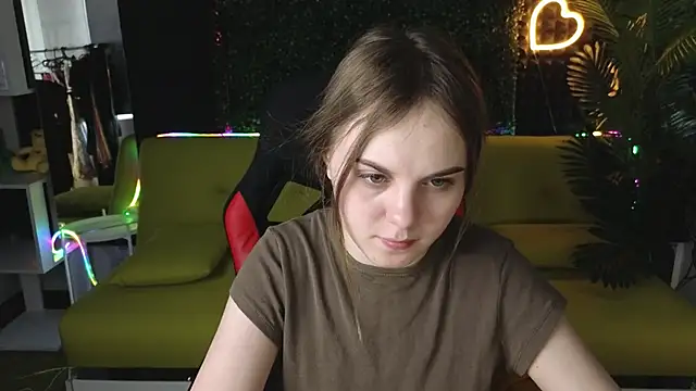 Dyna bae online show from March 4, 2025, 4:17 am